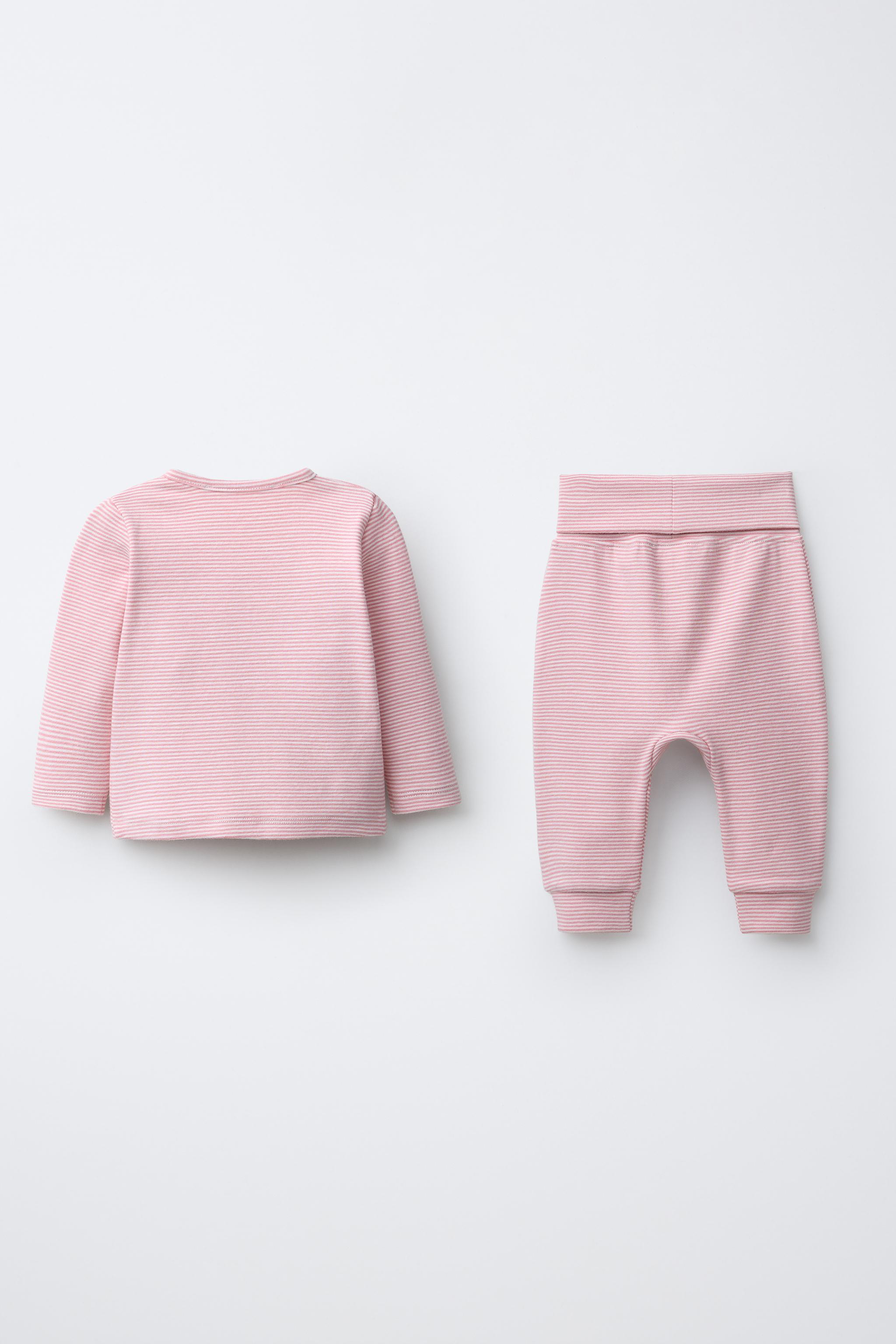ENSEMBLE T-SHIRT ET PANTALON SAROUEL À RAYURES BRODÉ LAPIN